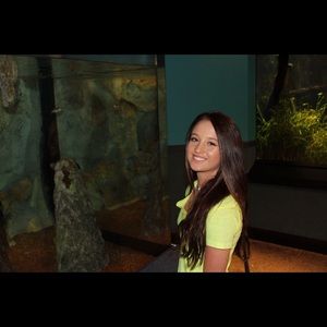 Meet your Posher, Brittany